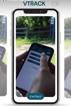 A person using a phoneAI-generated content may be incorrect.